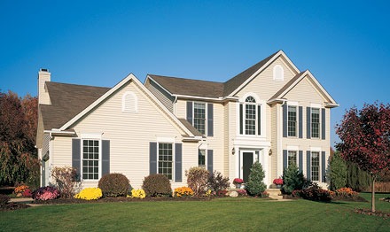 Champion vs CertainTeed vinyl siding. Shown here is Champion siding.