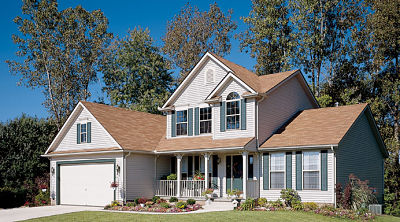 Revere Building Products is just one of several aluminum siding manufacturers. Seen here is their aluminum siding Woodgrain Series 2000.