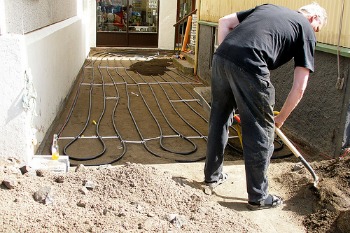 Geothermal heating pipes