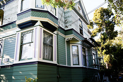 Shingle siding manufacturers abound. This home features both shake and horizontal siding. Photo by Brian W. Tobin on Flickr. 