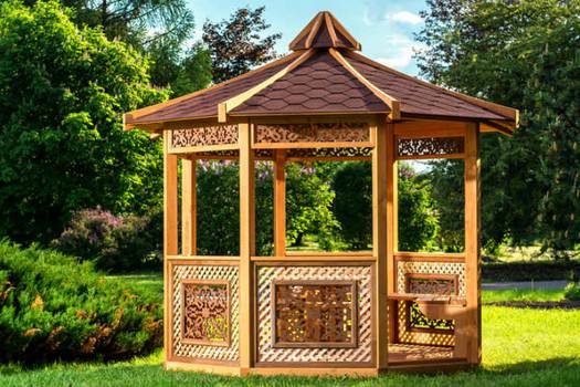 Prefabricated composite & recycled-content gazebos & gazebo kits: An overview of leading suppliers