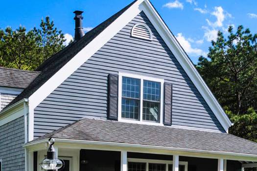 Natural slate roofing vs traditional tile roofing
