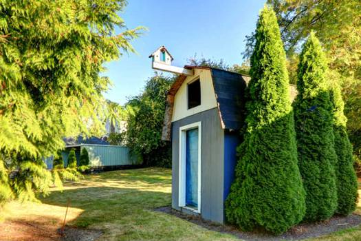 Prefabricated composite and recycled-content outdoor storage buildings retailers comparison: Home Depot vs Menard's