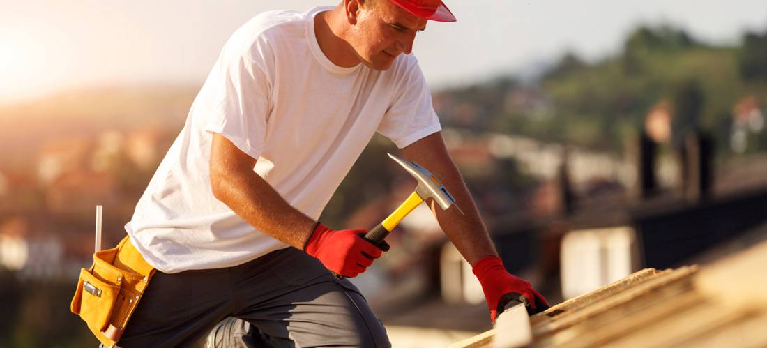 GAF-vs-CertainTeed-asphalt-hip-and-ridge-shingles