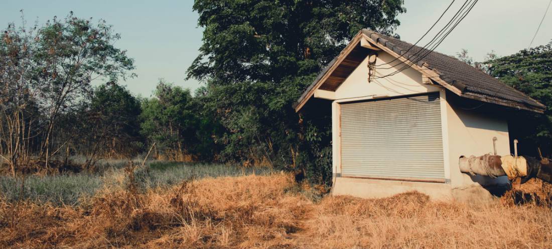 prefabricated vinyl outdoor storage buildings retailers